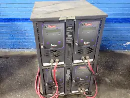 ENERSYS 24 V / 900 AH BATTERY CHARGER   -  EM3-12-900