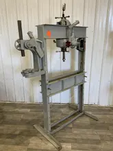 25 TON DAKE HYDRAULIC H FRAME PRESS: STOCK #81483
