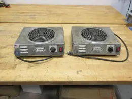 Cadco CSR-3T Electric Hot Plates (2 Units) 110V Single Phase **Both Work**- Auction Item