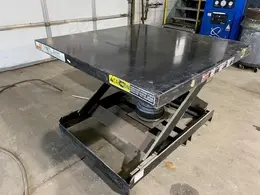 48" X 48" 2,500LBS AUTOQUIP CORP PNEUMATIC LIFT TABLE STOCK# 2872