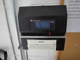 Pyramid Technologies Model 3700 Time Clock with Time Cards- Auction Item