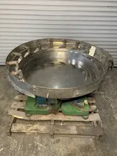 42" CW  Syntron Vibratory Bowl