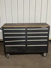 10 DRAWER HUSKY TOOL CART CABINET WITH CASTERS: STOCK 16463