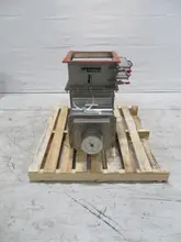 Resin Distribution Box Equipped with Bunting Magnet, Multi Port Take Offs