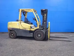 HYSTER 7950 LBS PROPANE FORKLIFT   -  H120FT