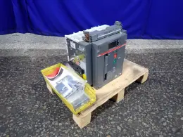 ABB AIR CIRCUIT BREAKER  -  SACE E4.2S-A