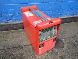 FRONIUS 400 AMPS WELDING POWER SOURCE  -  TRANSPULS SYNERGIC 4000 MV