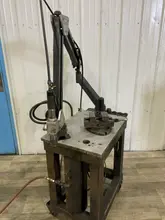 FLEXARM MODEL RNR-20 PNEUMATIC TAPPING ARM: STOCK #80847