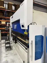 10′ x 195 Ton Accurl GeniusPro CNC Brake, 2020 – 5 axis gauge