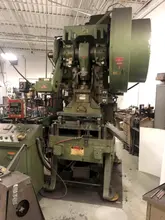 100 TON L&amp;J OBI PRESS. STOCK # 1799316
