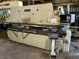 1995 Accurpress 710012 CNC Hydraulic Press Brake (#5577)