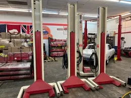 (4) STERTIL KONA COLUMN LIFTS STOCK# 3276