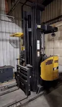 CAT FORKLIFT STOCK # 3075