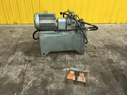 10 HP W.A. WHITNEY MODEL #600-500 HYDRAULIC UNIT: YOBRO #26359