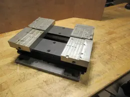 Chick Qwik-Lok Vises MBAS1040 (2) 2-Set Soft Jaws Missing Center Jaws - W/ Jergens Ball Lock Fixture Plate- Auction Item