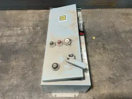 SQUARE D 10/7.5HP COMBINATION MAGNETIC STARTER  -  8538SCA24V02CP51P52SX22Y74 (8538SCASP3)
