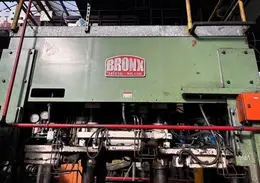 BRONX TAYLOR WILSON 6CR-9 6 ROLLS STRAIGHTENING MACHINE