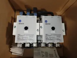 ALLEN BRADLEY CIRCUIT BREAKER  -  100-D110