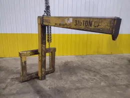 7,000 LBS (3.5 TON) X 70" X 63" MODEL FC JS-70 CALDWELL FORKLIFT CLIP-ON BOOM: STOCK #23563