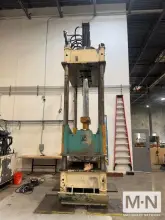 200 TON VERSON  MODEL 200-HD2-72-4P HYDRAULIC PRESS