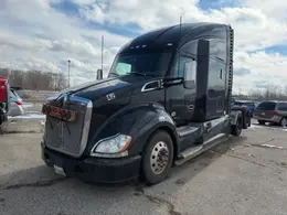 2020 Kenworth T680 76″ Sleeper – PACCAR MX-13 455HP – Eaton 12-Speed Auto – Double Bunk