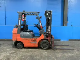 TOYOTA 4500 LBS PROPANE FORKLIFT  -  7FGCU25