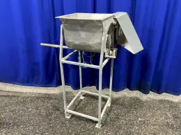 14X17X12 MIXER/FEEDER UNIT