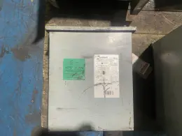 Hammond Power Solutions – P009QKKF Transformer 600/480V – 480Y/277V, 9kVA USED