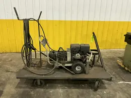 POWER WASHER W/ PORTABLE STEEL CART: YOBRO #25279