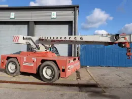 SHUTTLELIFT HYDRAULIC INDUSTRIAL CARRYDECK CRANE  -  5540F