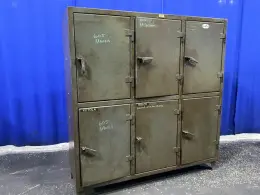 STRONG HOLD 6 DOOR LOCKERS