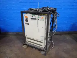 YASKAWA ELECTRIC CORPORATION ROBOT CONTROLLER PANEL   -  YASNAC-XRC-UP20