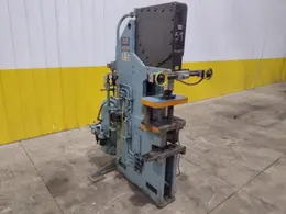 BTM TOG-L-LOC B-20H 4.5 STROKE SHEET METAL JOINING MACHINE: YOBRO #24799