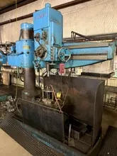 4' 11" Cincinnati Gilbert Radial Drill