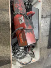 DAYTON 2 TON ELECTRIC HOIST   -  3YB77
