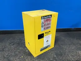 JUSTRITE 12 GALLONS FLAMMABLE LIQUID STORAGE CABINET  -  SURE-GRIP EX