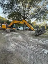 LiuGong 922F 22 Ton Hydraulic Crawler Excavator, 2024 – Cummins Diesel, 158 HP, 50,265 LB Operating Weight, Enclosed Cab