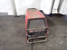 LINCOLN 350 A WELDER  -  POWER WAVE 355