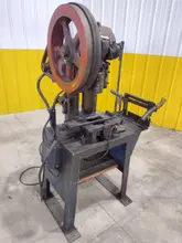 3/4 HP BIGGS NYSTROM PRE PUNCH PRESS: STOCK #20527
