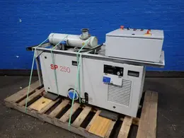LEYBOLD 7.3 KW VACUUM PUMP  -  SP250