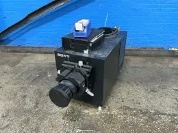 Sony 4k Digital Cinema Projector   -  Srx-t615