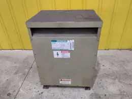 30 KVA SIEMANS MODEL #3F1Y030 480 V - 240V ELECTRIC TRANSFORMER: STOCK #23298