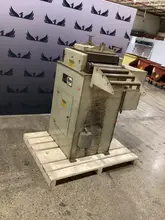 COOPER WEYMOUTH PETERSON 18B COIL STRAIGHTENER 18IN 0.093IN USED