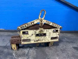 BRADLEY 10,000 LBS LIFTER