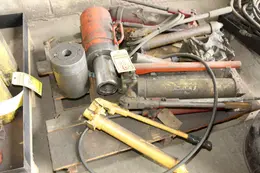 2-WAY ENERPAC #PER2222  HYDRAULIC UNIT: STOCK #11233