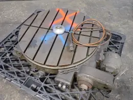 PRATT &amp; WHITNEY 30" ROTARY TABLE