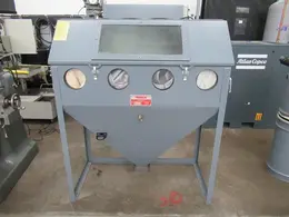 Trinco Dry-Blast Cabinet with BP2 Reclaim Unit