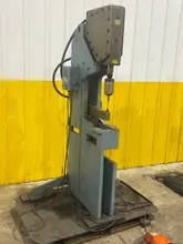 10 TON BTM MODEL #P10F TOG-L-LOC AIR TOGGLE SHEET METAL PRESS: YOBRO #24796