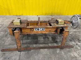 20,000 LBS X 56" WIDE BUSHMAN MODEL 5500 CRANE MOUNT SHEET LIFTER: YOBRO #24467