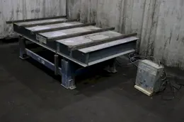 4' X 8' BEST VIBRATOR TABLE: STOCK #75920
